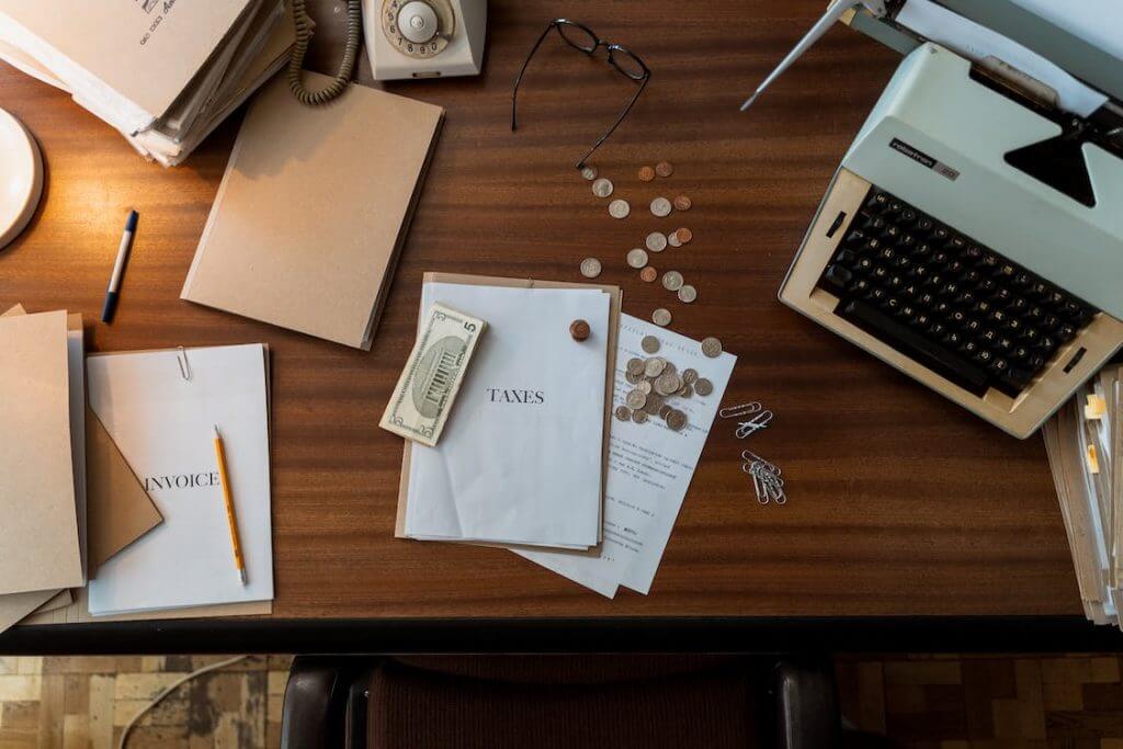 bills and coins